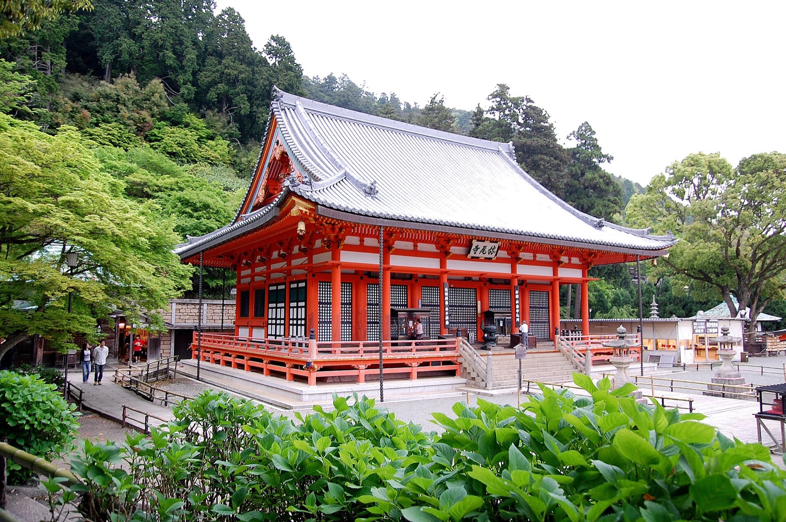 勝尾寺 — 箕面山中的勝運之寺